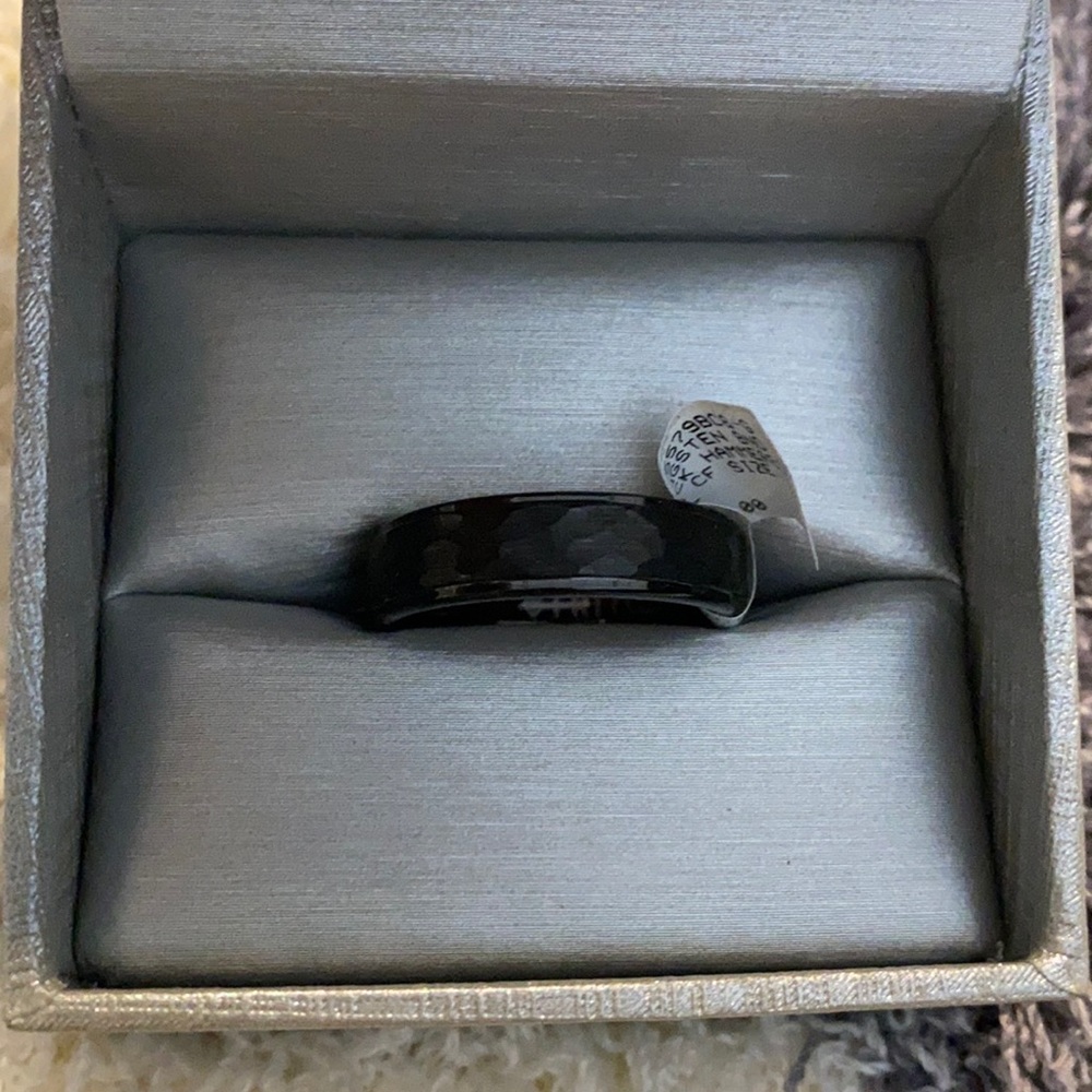 Men’s Tungsten Black Wedding Band/Ring Size 10